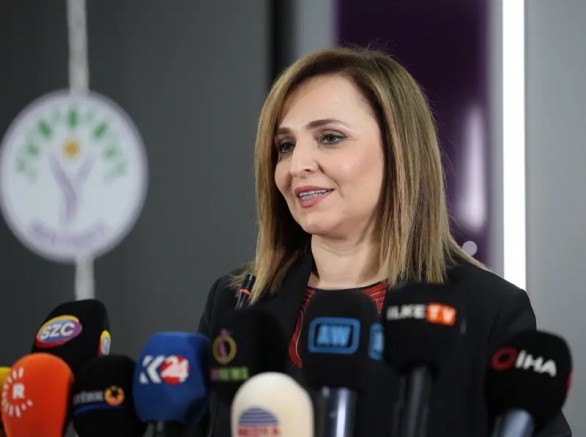 DEM Parti’den dikkat çeken çerçeve yasa açıklaması !