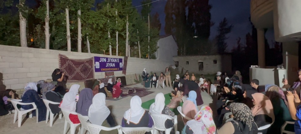Edremit’te Dengbêj Buluşması ve Dinletisi