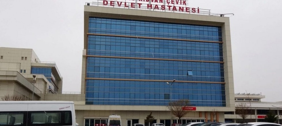 Erciş Devlet Hastanesi’nde muayenesiz teşhis skandalı !