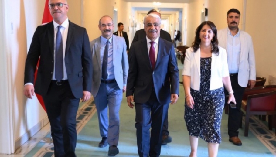 DEM Parti Heyeti İmralı'dan döndü !