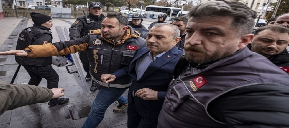 Flaş ! Gülistan Doku davasında vali tutuklandı !