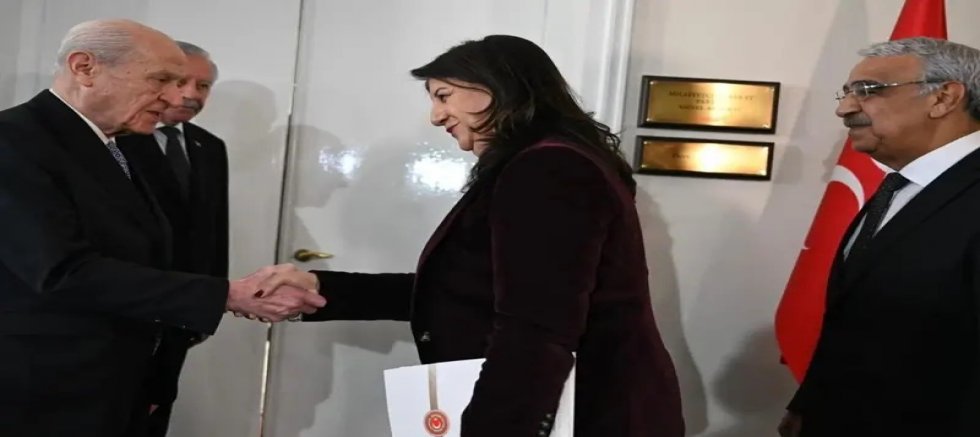 İmralı heyeti Bahçeli ile bir araya geldi !