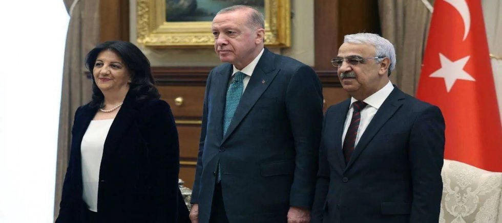İmralı heyetinden AK Parti ile çerçeve yasa görüşmesi !