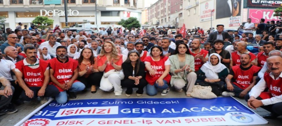 Kayyımın işten çıkardığı işçilerin eylemi 2. Gününde: Talimatı AKP il başkanı verdi