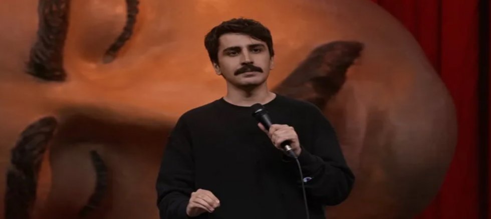Mahkeme Komedyen Deniz Göktaş hakkında kararını verdi : Dini değerler-Cumhurbaşkanına hakaret