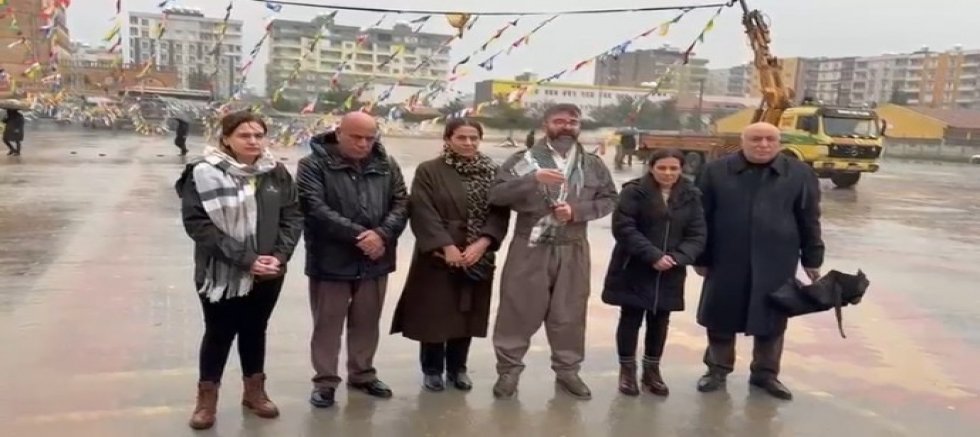 Newroz kutlamaları birçok yerde hava muhalefetine takıldı !