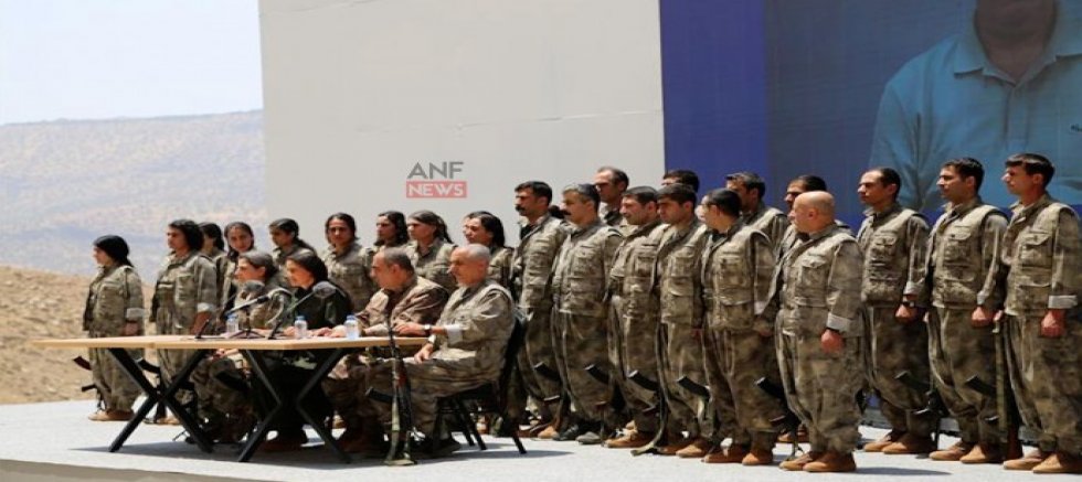 Silahlarını imha eden PKK'li grubun isim bilgileri doğum yerleri açıklandı 