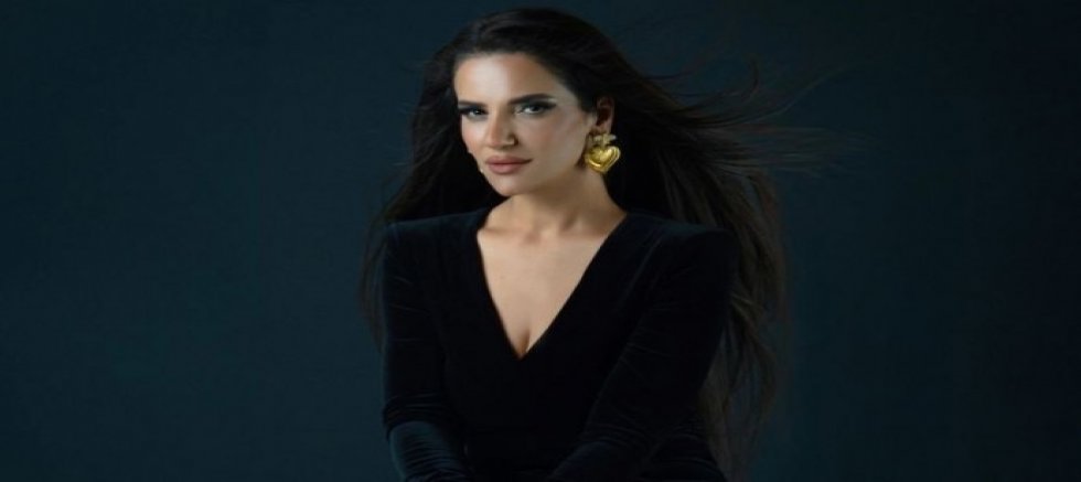 Ünlü Kürt sanatçı Tara Mamedova Rojin Kabaiş için Van Konserini iptal etti