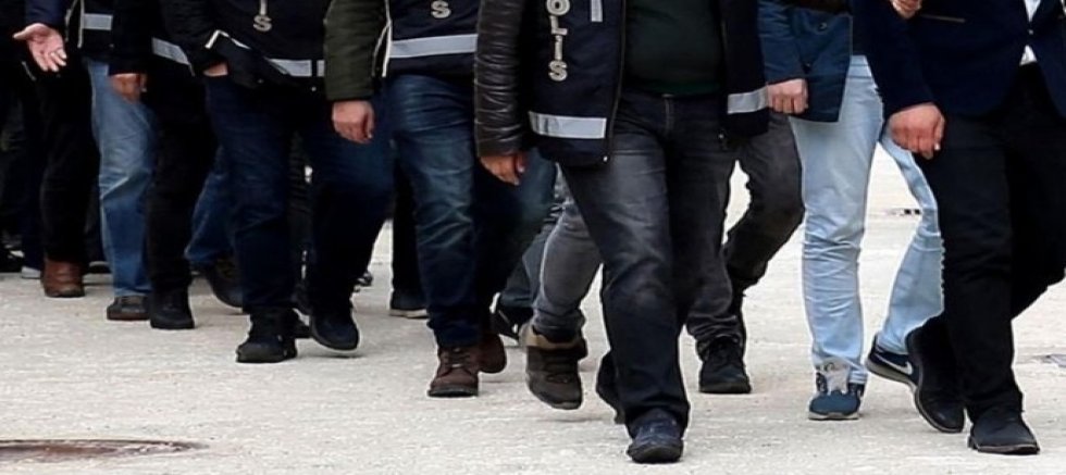 Van’da ev baskınları ve gözaltılar !