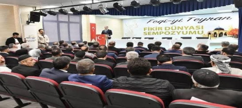 Van’da Feqiyê Teyran skandalı ! İsmini yanlıș yazıp adına sempozyum düzenlediler