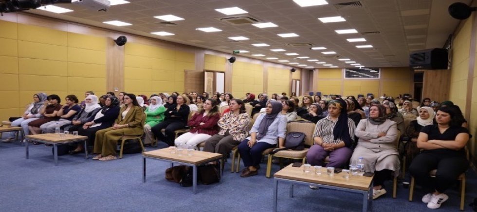 Van’da kadın konferansı ! 