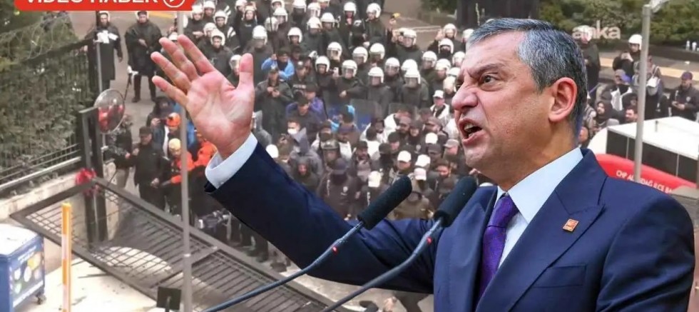 Özgür Özel CHP Genel Merkezi terk etti ! TBMM’ye doğru yürüyüşe geçti