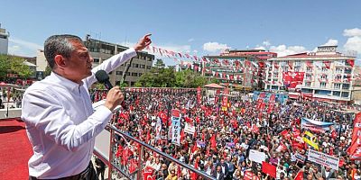 CHP'nin Van mitinginde Özel'den PKK Kongresine ilişkin açıklama