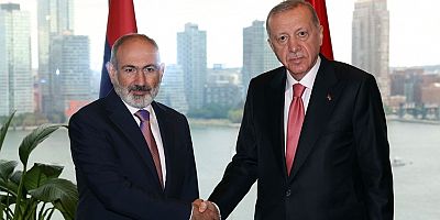 Erdoğan ve Ermenistan Başbakanı arasında sürpriz görüşme