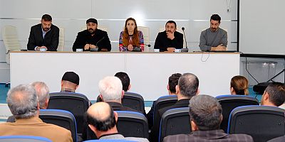 İpekyolu Belediyesi muhtarlarla toplandı ! Yapılacak çalışmalara ilişkin görüş alışverişinde bulundu 