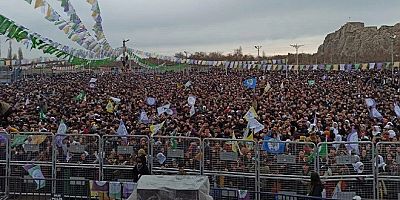 İşte il-ilçe Newroz kutlama programları ! Van Newroz'una katılacak sanatçılar belli oldu 