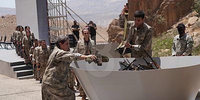 Tarihi an: PKK'li grubun silahlarını imha ettiği ana dair görüntüler yayınlandı !
