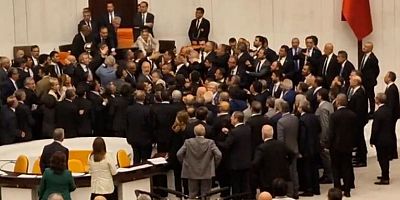 TBMM'de 'Can Atalay' kavgası ! DEM'li vekilin kaşı yarıldı 
