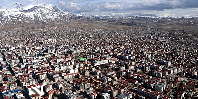 Van çarpık kentleşmeyle kimliğini kaybediyor !