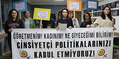 Van'da Eğitim-Sen'li kadın öğretmenlerden tepki: BEDENİMİZ BİZİMDİR! CİNSİYETÇİ EĞİTİM POLİTİKALARINIZI KABUL ETMİYORUZ 