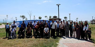 Van’da Engelli Bireyler ve Aileleri Piknikte Buluştu: “Gerçek Engel Önyargılardır”