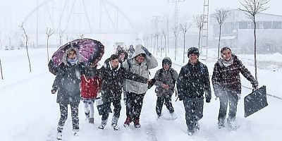 Van’da kar tatili ! Valilikten 2 Ocak açıklaması