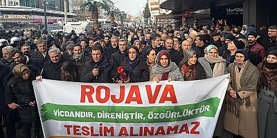 Van’’da Rojava protestoları bu gün de sürdü ! Yürüyüşe izin verilmedi
