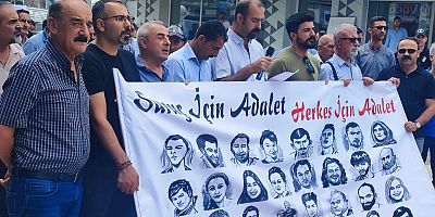 Van'da'Suruç Katliamı' yıldönümü nedeniyle basın açıklaması düzenlendi 