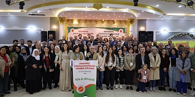 Van’daki Dil Çalıştayı sona erdi: Kürtçenin statüsü için seferberlik çağrısı yapıyoruz