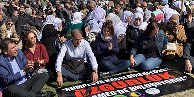 Van'dan Diyarbakır'a 'Büyük özgürlük mitingi' için gidecek kitleye izin verilmedi 