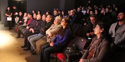 Van’ İHD’den Kürtçe şiir gecesi !