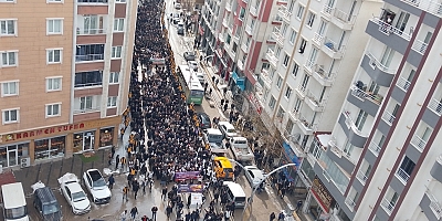 Van Rojava saldırılarına karşı yürüdü/Video-Haber