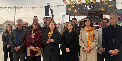 Van yarınki Newroz'a hazır ! Alandaki tüm hazırlıklar tamamlandı 