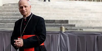Yeni Papa seçildi ! Papa Prevost kimdir ?