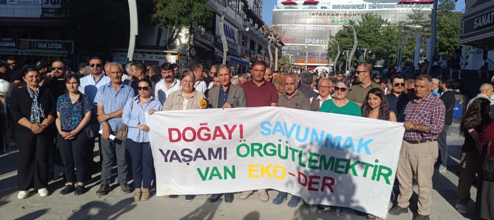 Van EKO-DER'den ekolojik kıyıma karşı basın açıklaması !