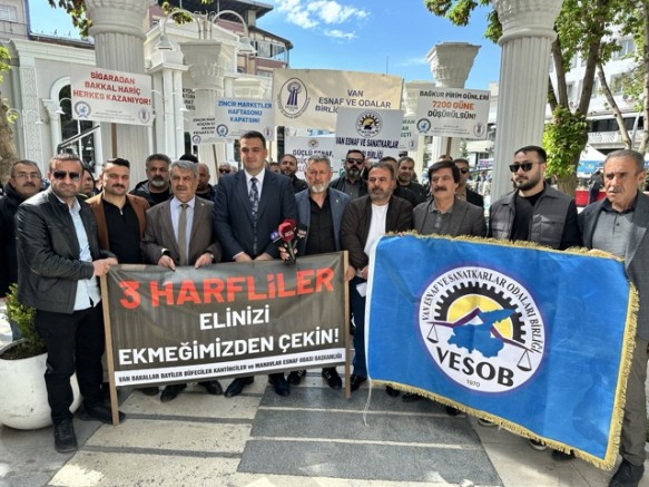 Van ESOB’tan Bayram Öncesi Çağrı: 3 Harfli Marketler Mantar gibi Çoğalıyor Küçük Esnaf Ayakta Kalma Mücadelesi Veriyor